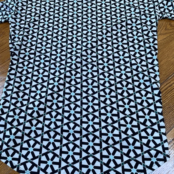 LulaRoe Irma style tunic.  Black white and teal.  Size Medium. - Picture 5 of 6